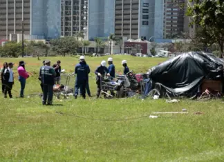 GDF fará ação de acolhimento a pessoas em rua Equipes do GDF realizam acolhimento em 15 pontos do Plano Piloto, com serviços sociais e apoio da DF Legal.