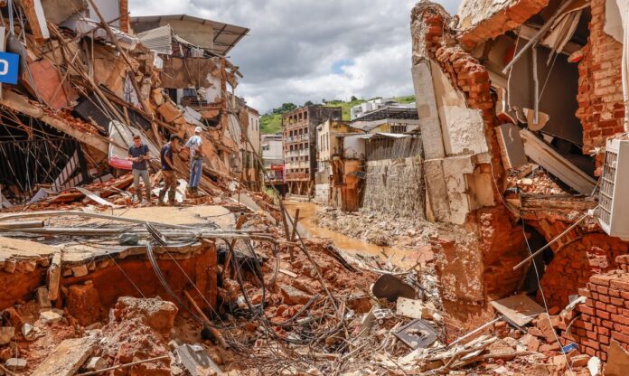 Destruição-Tânia Rego-Agência Brasil crédito emergencial para enchentes