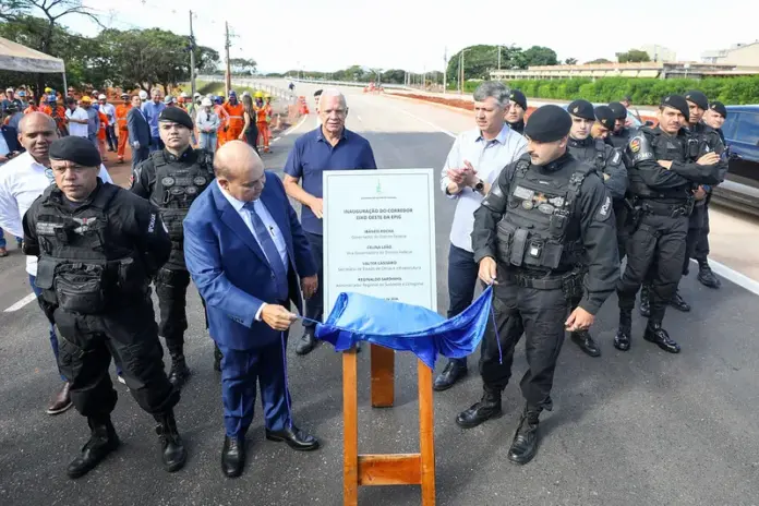 Inauguração Viaduto-Matheus Borges:Agência Brasília Ibaneis Rocha libera três faixas da Epig e inaugura viaduto Adilson Reis no SIG