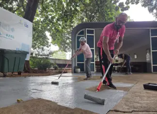 Jardim do Hospital de Base é revitalizado por voluntários