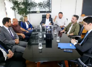 DF reajusta hora do serviço voluntário das forças de segurança Reunião do Governador Ibaneis com a Vice-governadora Celina Leão e secretários
