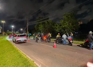 Operação Sossego autua 15 motociclistas em Samambaia Blitz Detran