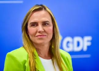 Celina anuncia cortes e aperto fiscal na máquina do DF Governadora Celina Leão