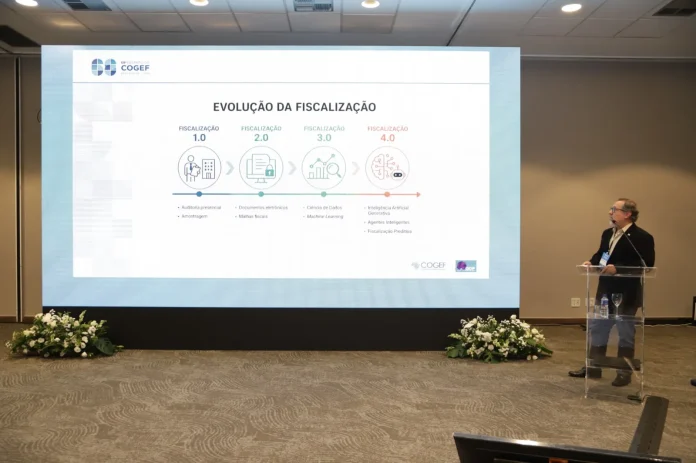 Palestra SEEC-DF