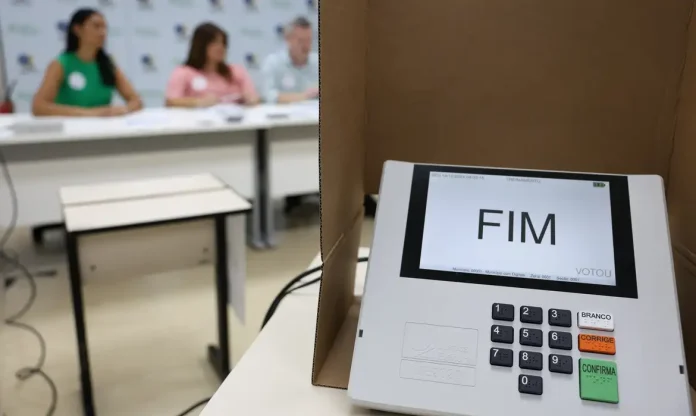 Urna eletrônica-Rovena Rosa:Agência Brasil Urna eletrônica
