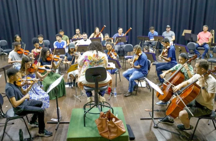 Escola de Música de Brasília (EMB)