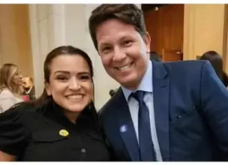 PF mira Mario Frias em operação sobre filme de Bolsonaro Karina Gama e Mario Frias