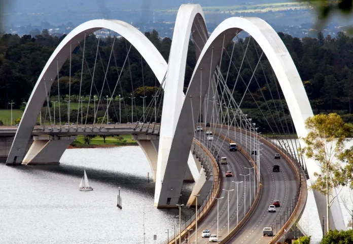 Ponte JK