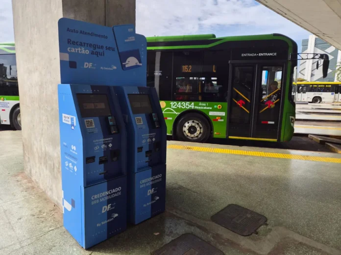 Totens de recarga do cartão mobilidade